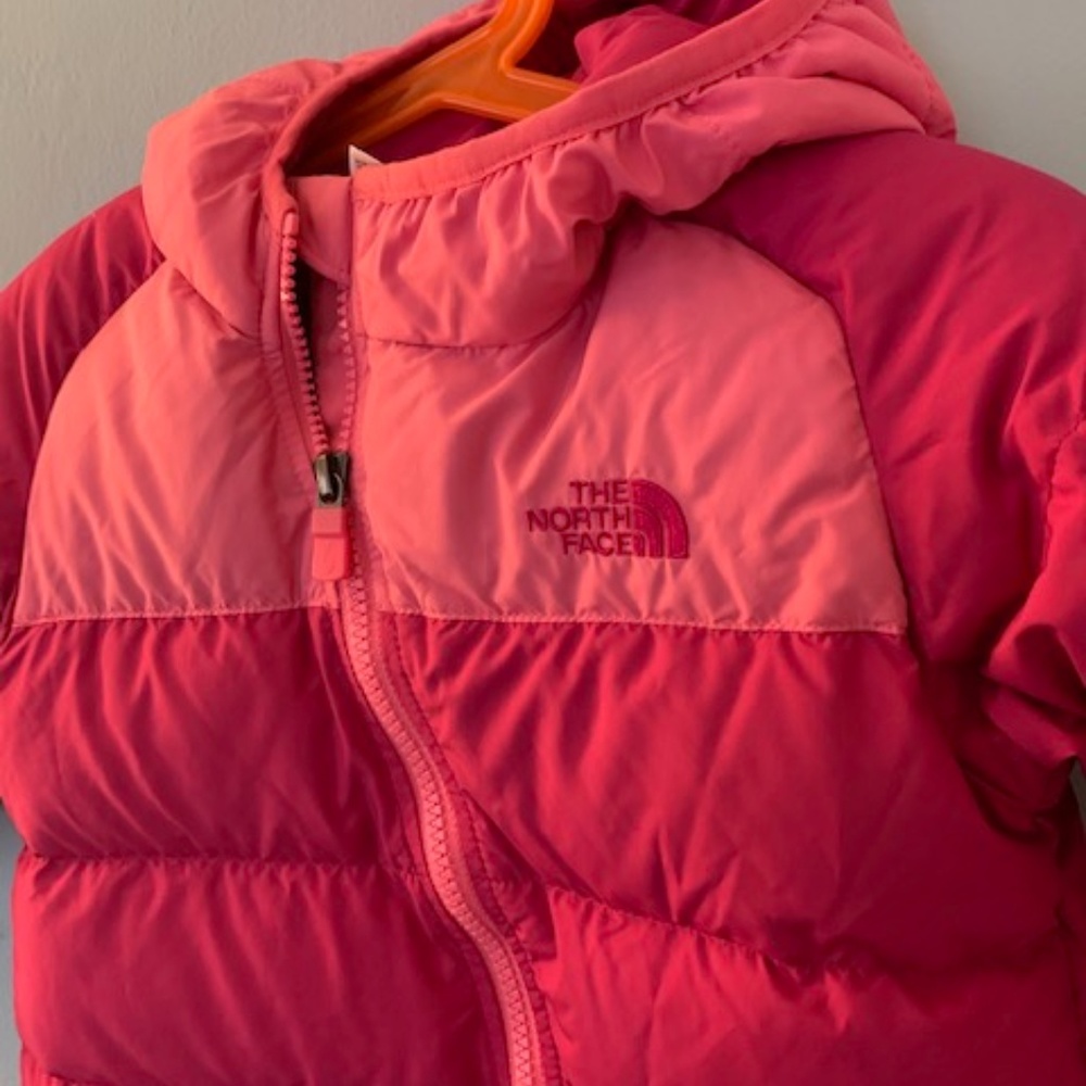 The North Face Baby Snow Suit (Pink)